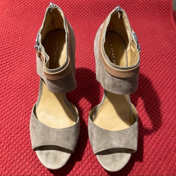 COACH Sz 10 Wexwood 1” Platform 4.5” Heels Suede Zip Back Closure Peep Toe Shoes - Picture 3 of 12